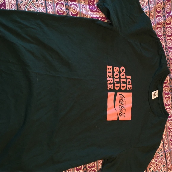 Coca-Cola T shirt - Picture 1 of 3